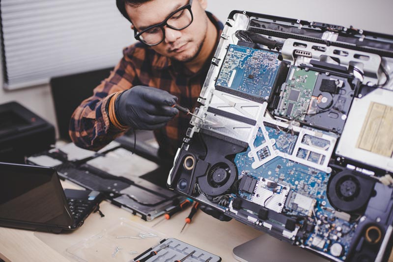 Khi nào nên dùng dịch vụ sửa Laptop tại nhà quận 8