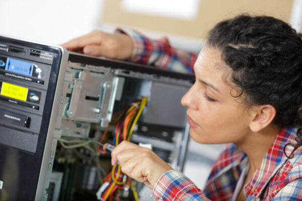 Sửa máy tính tại nhà quận 8