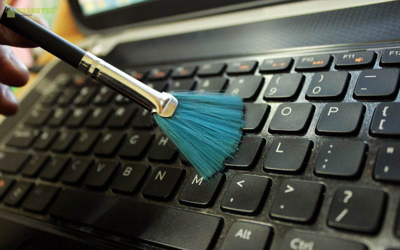 Vệ sinh laptop